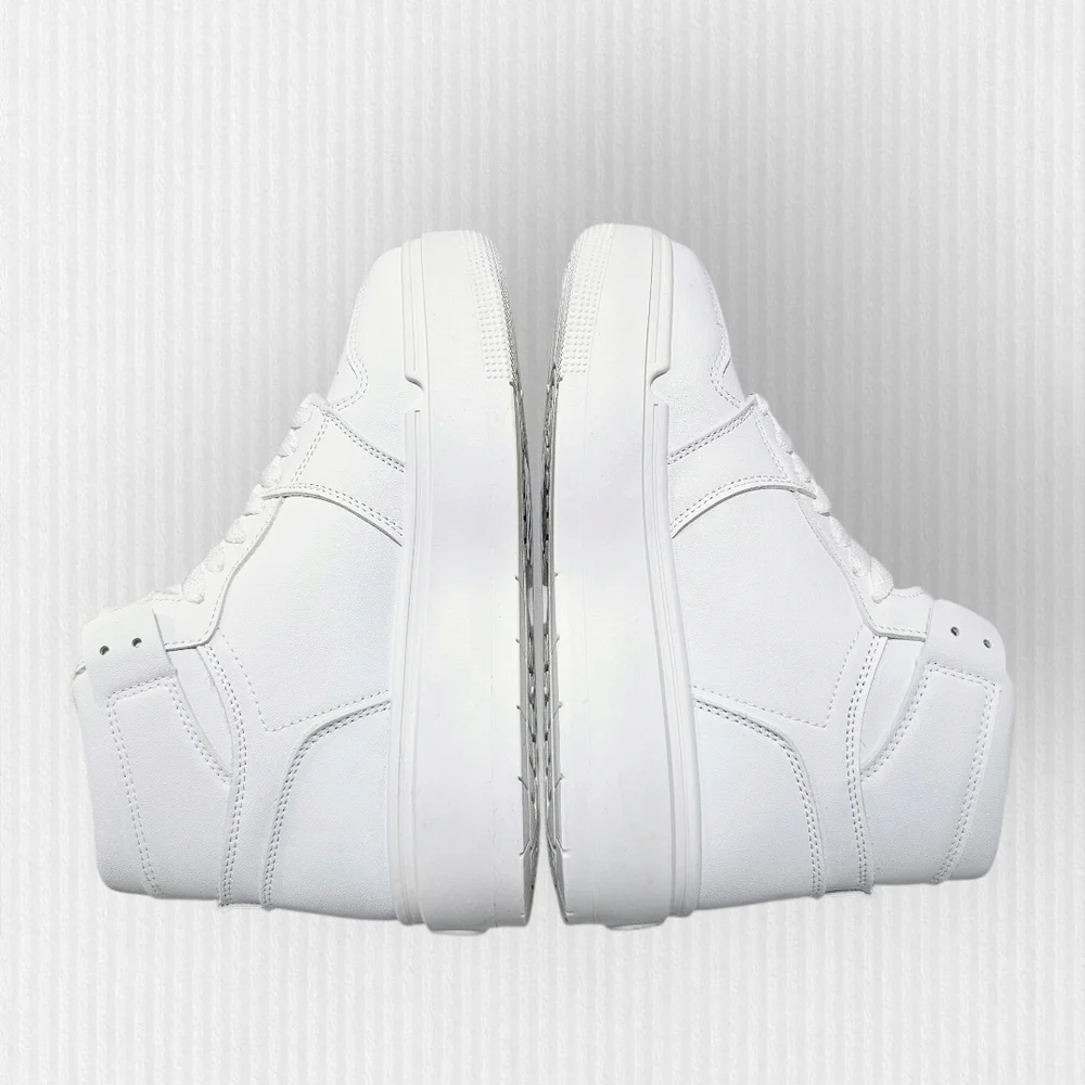 NWT PrettyLittleThing White Hi Top Lace Up Platform Sneakers‎